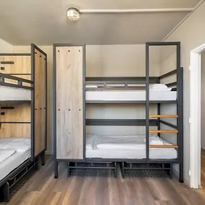 https://ao-prag-metro-strizkov.praguehotelsweb.com